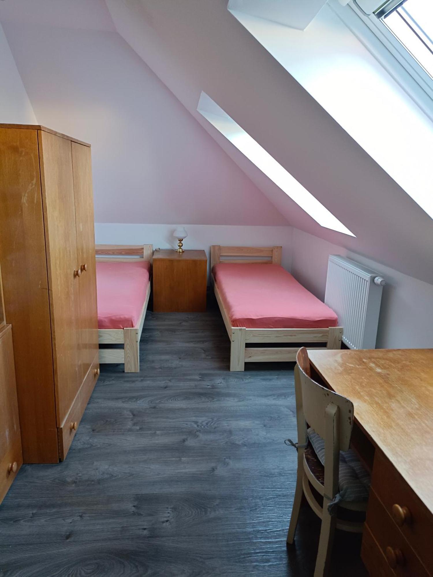 Apartman Za Lesem Cerveny Kostelec Luaran gambar